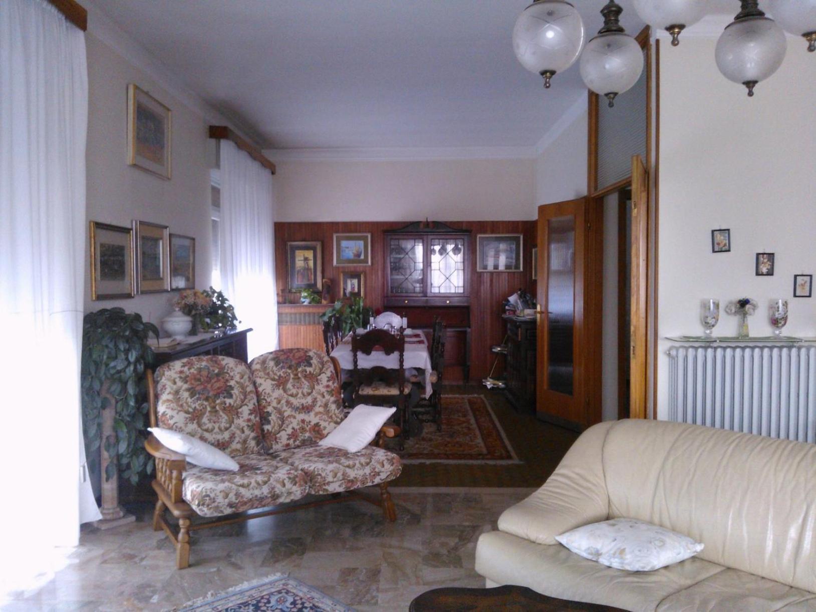 B&B Il Glicine Bedizzol Exterior foto